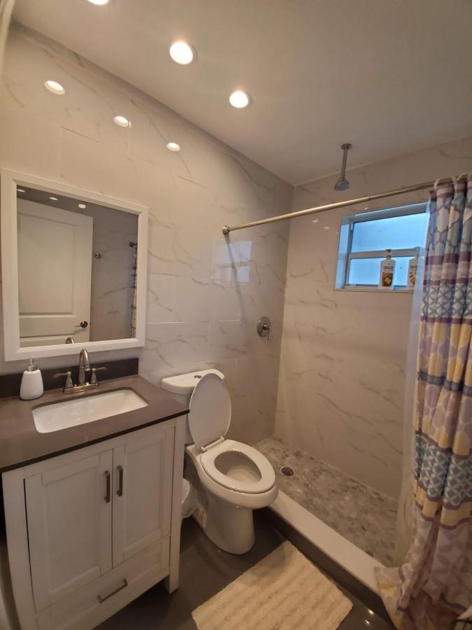 Lakefront Vacation Home - Sleeps 8 Дейви Экстерьер фото